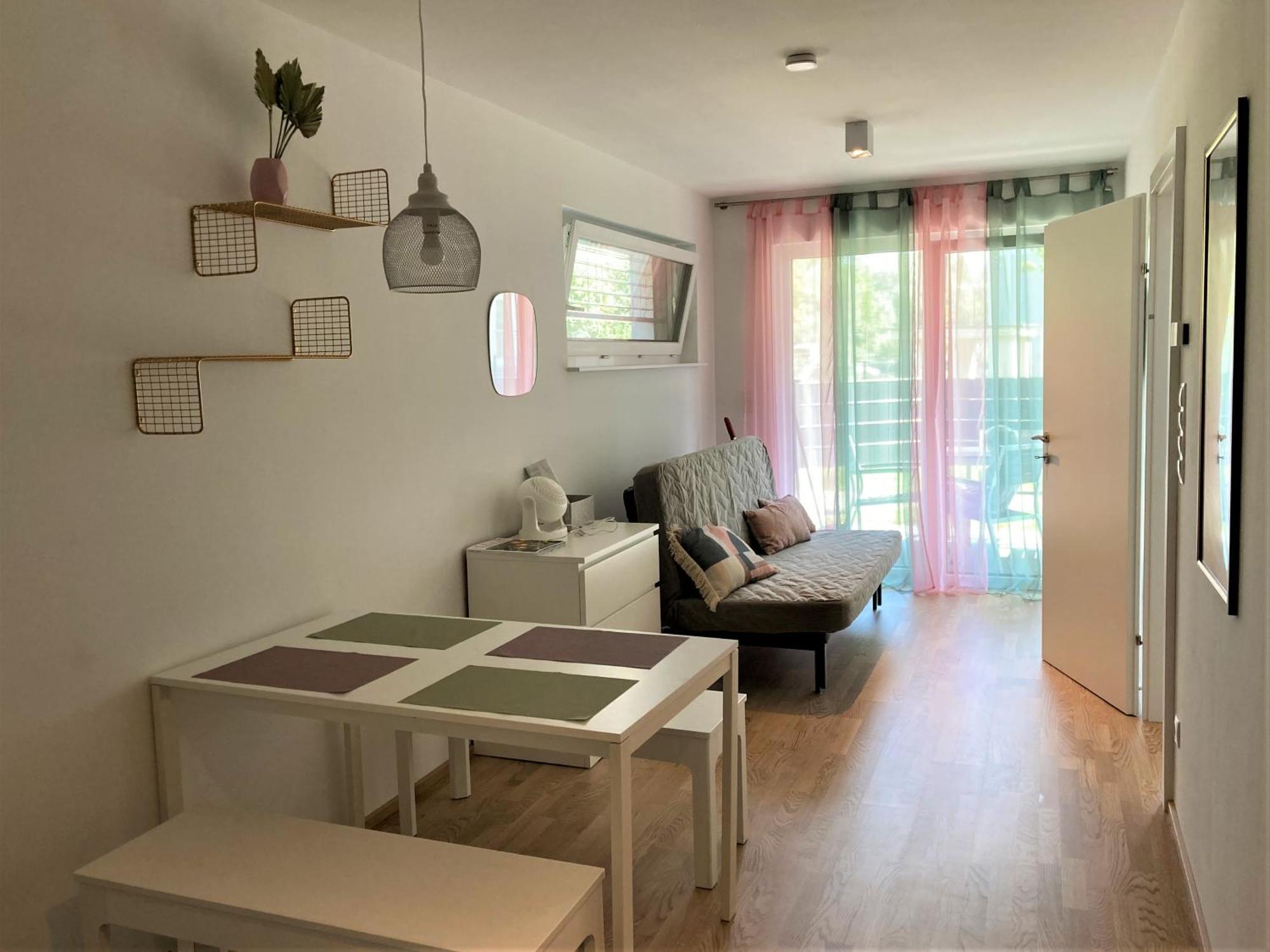 Promenade By Bestchoice - Self Check-In With Parking Option Γκρατς Εξωτερικό φωτογραφία